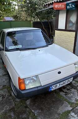 Хэтчбек ЗАЗ 1102 Таврия-Нова 2003 в 