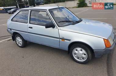 Хэтчбек ЗАЗ 1102 Таврия-Нова 2004 в 