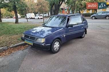 Хэтчбек ЗАЗ 1102 Таврия-Нова 2003 в Киеве