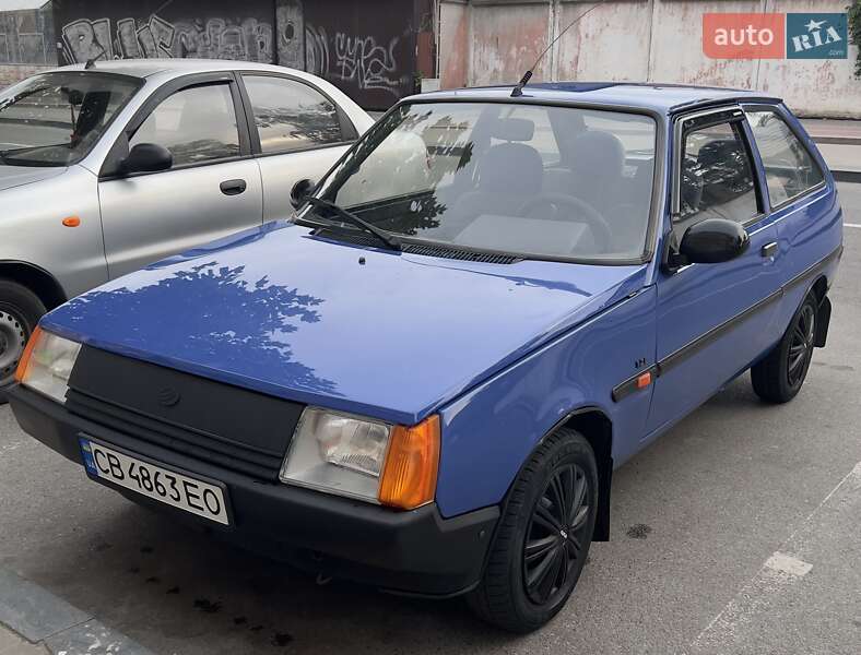 Хетчбек ЗАЗ 1102 Таврія-Нова 2000 в Чернігові фото 2 Хетчбек ЗАЗ 1102 Таврія-Нова 2000 в Чернігові