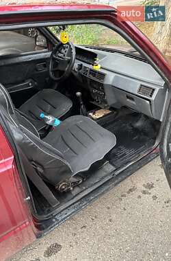 Хетчбек ЗАЗ 1102 Таврія-Нова 2000 в 