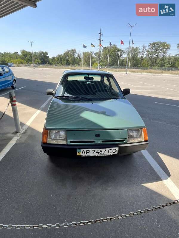 Хэтчбек ЗАЗ 1102 Таврия-Нова 2006 в 