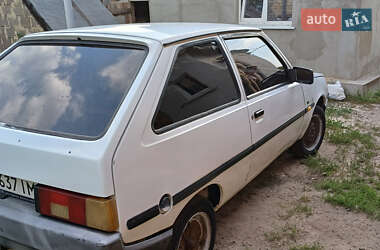 Хетчбек ЗАЗ 1102 Таврія-Нова 2000 в 