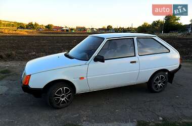 Хетчбек ЗАЗ 1102 Таврія-Нова 2004 в Одесі