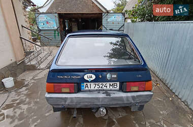 Хэтчбек ЗАЗ 1102 Таврия-Нова 2004 в 