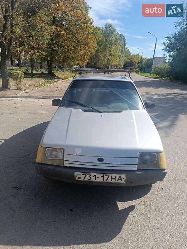 Хэтчбек ЗАЗ 1102 Таврия-Нова 1998 в Запорожье