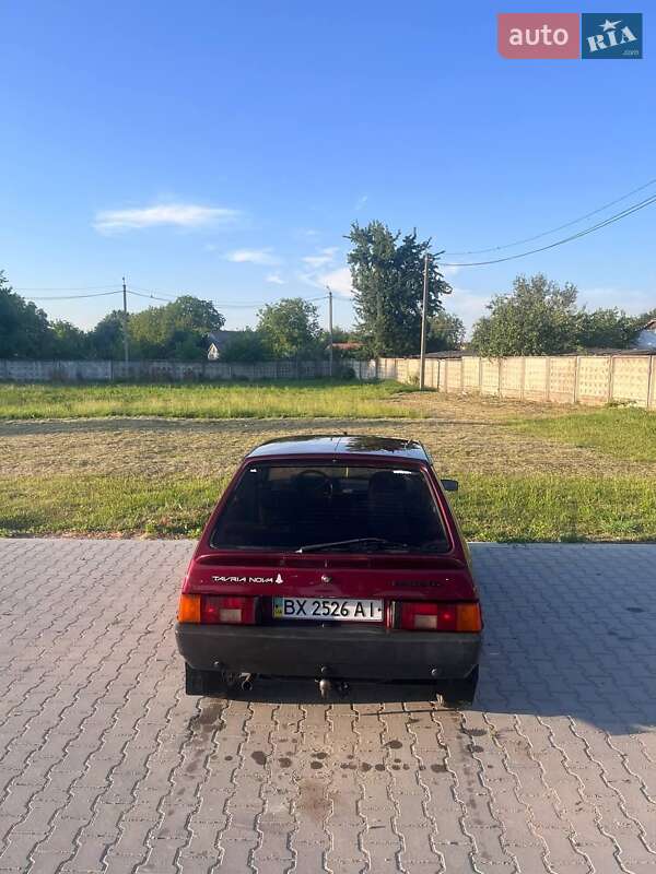 Хэтчбек ЗАЗ 1102 Таврия-Нова 1999 в Михновцах