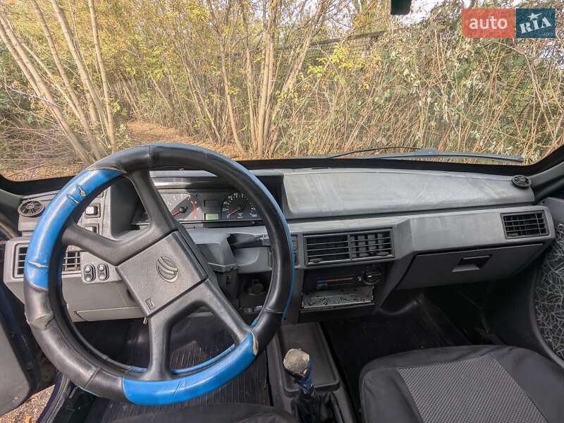 Хэтчбек ЗАЗ 1102 Таврия-Нова 2004 в Вольнянске