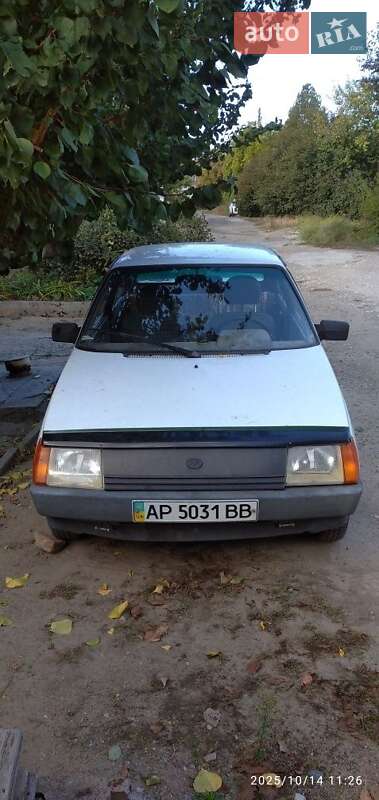 Хетчбек ЗАЗ 1102 Таврія-Нова 2002 в 