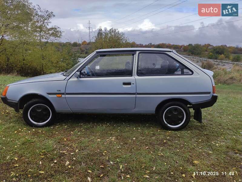 Хетчбек ЗАЗ 1102 Таврія-Нова 2004 в Кропивницькому фото 3 Хетчбек ЗАЗ 1102 Таврія-Нова 2004 в Кропивницькому