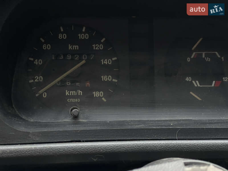 Хетчбек ЗАЗ 1102 Таврія-Нова 2003 в Чернівцях фото 12 Хетчбек ЗАЗ 1102 Таврія-Нова 2003 в Чернівцях