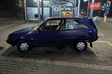 Хэтчбек ЗАЗ 1102 Таврия-Нова 2003 в 