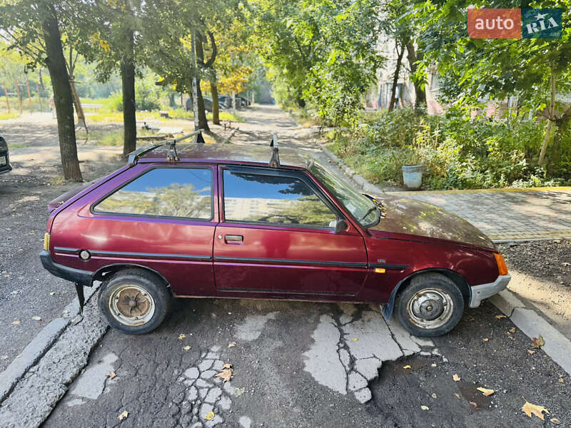 Хэтчбек ЗАЗ 1102 Таврия-Нова 2000 в Запорожье