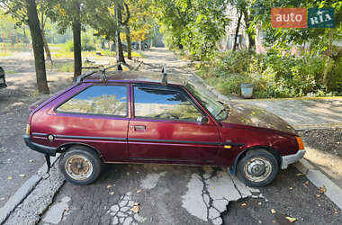 Хетчбек ЗАЗ 1102 Таврія-Нова 2000 в 