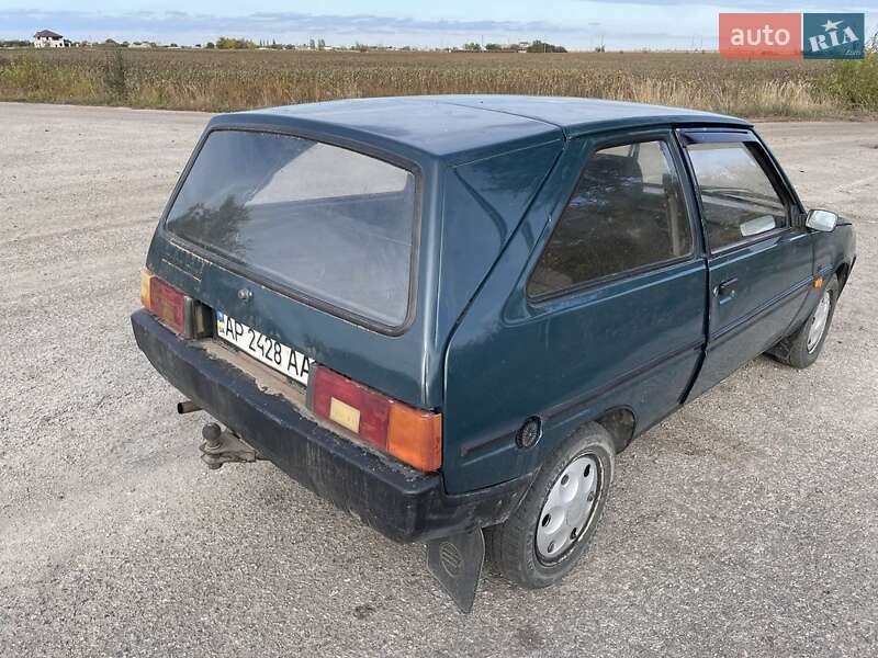 Хэтчбек ЗАЗ 1102 Таврия-Нова 2004 в Запорожье