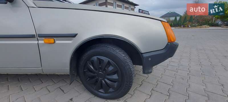 Хетчбек ЗАЗ 1102 Таврія-Нова 2007 в Могилів-Подільському фото 33 Хетчбек ЗАЗ 1102 Таврія-Нова 2007 в Могилів-Подільському