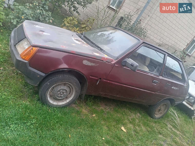 Хетчбек ЗАЗ 1102 Таврія-Нова 1998 в Черкасах фото Хетчбек ЗАЗ 1102 Таврія-Нова 1998 в Черкасах