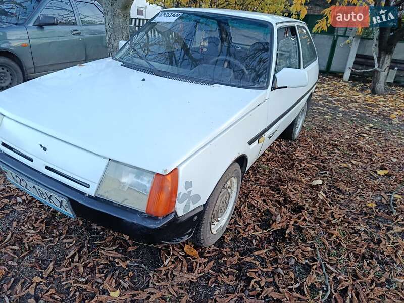 Хетчбек ЗАЗ 1102 Таврія-Нова 1999 в Синельниковому фото 5 Хетчбек ЗАЗ 1102 Таврія-Нова 1999 в Синельниковому