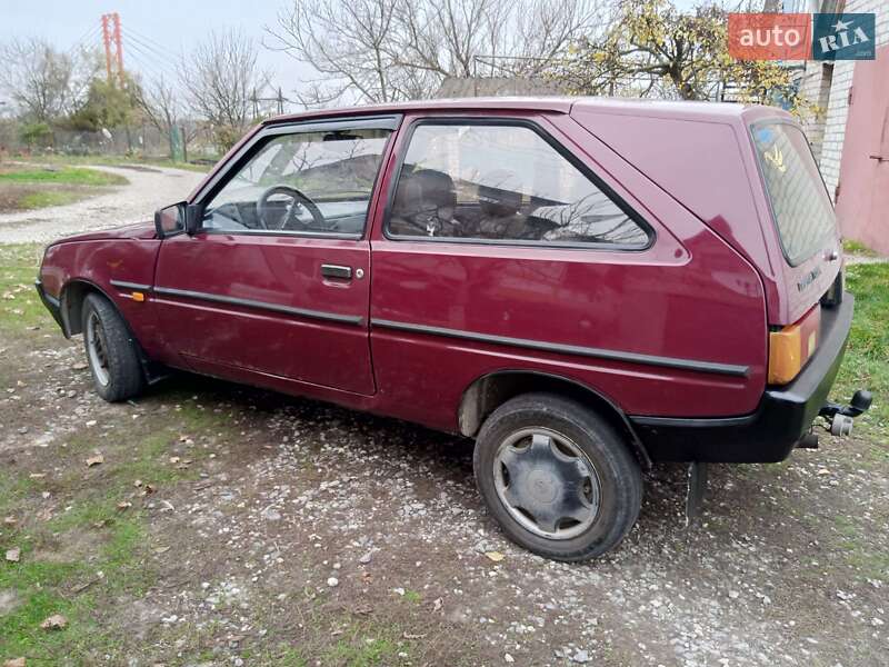 Хетчбек ЗАЗ 1102 Таврія-Нова 2005 в Олександрії фото 5 Хетчбек ЗАЗ 1102 Таврія-Нова 2005 в Олександрії