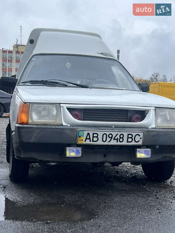 Хетчбек ЗАЗ 1102 Таврія-Нова 2003 в Вінниці