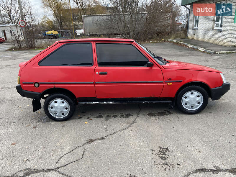 Хэтчбек ЗАЗ 1102 Таврия-Нова 2003 в Шаргороде фото 4 Хэтчбек ЗАЗ 1102 Таврия-Нова 2003 в Шаргороде