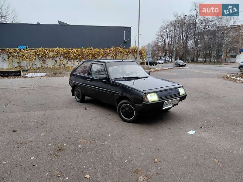 Хэтчбек ЗАЗ 1102 Таврия-Нова 2001 в Днепре