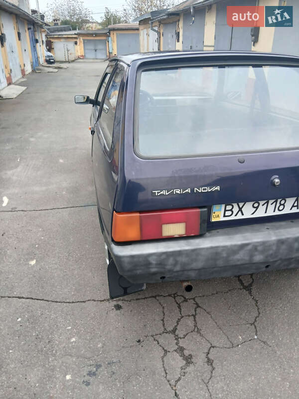 Хэтчбек ЗАЗ 1102 Таврия-Нова 2004 в Хмельницком