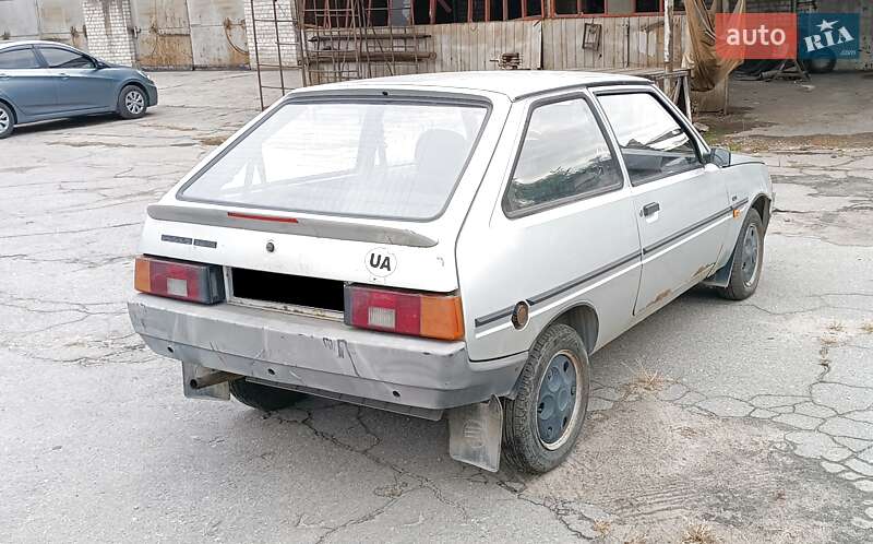 Хэтчбек ЗАЗ 1102 Таврия-Нова 2003 в Запорожье