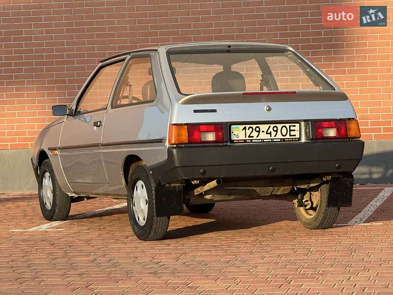 Хетчбек ЗАЗ 1102 Таврія-Нова 1998 в Одесі