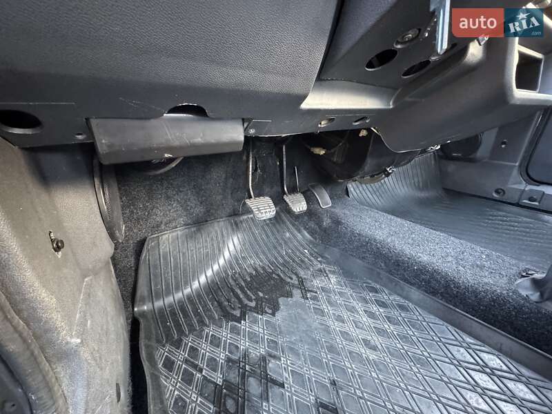 Хетчбек ЗАЗ 1102 Таврія-Нова 1998 в Одесі