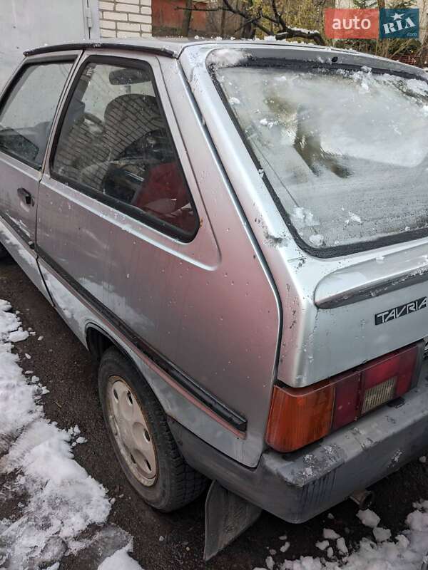Хэтчбек ЗАЗ 1102 Таврия-Нова 1998 в Львове