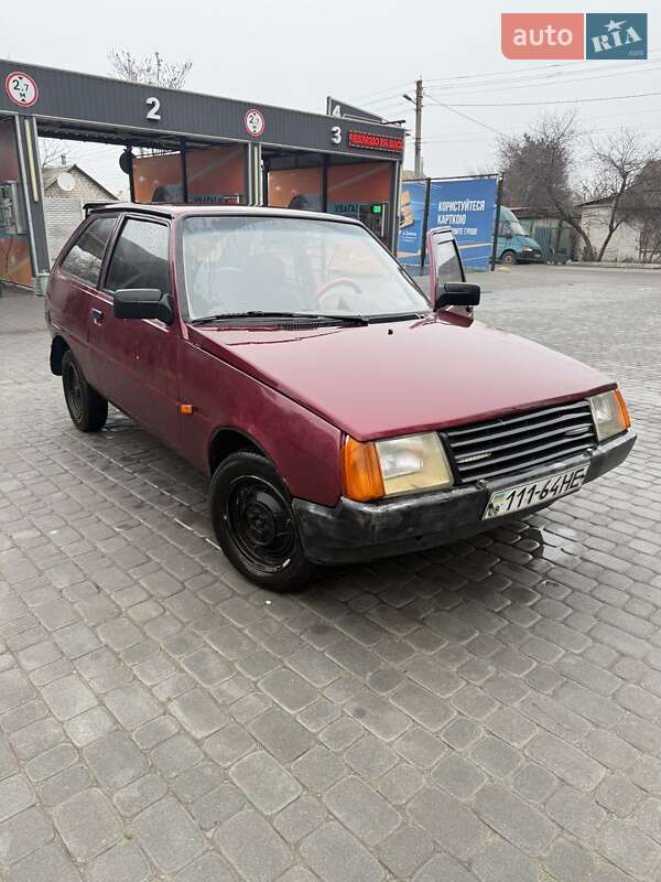 Хэтчбек ЗАЗ 1102 Таврия-Нова 2001 в Запорожье фото 13 Хэтчбек ЗАЗ 1102 Таврия-Нова 2001 в Запорожье