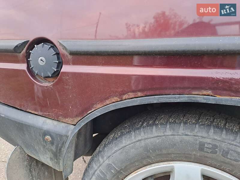 Хетчбек ЗАЗ 1102 Таврія-Нова 2006 в Підгородному фото 29 Хетчбек ЗАЗ 1102 Таврія-Нова 2006 в Підгородному