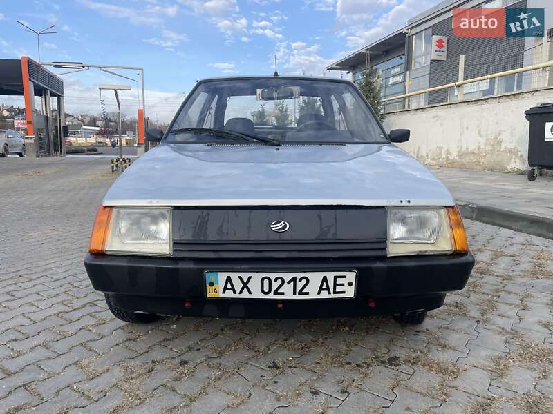 ЗАЗ 1102 Таврія-Нова 2004