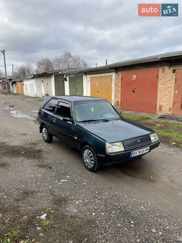Хетчбек ЗАЗ 1102 Таврія-Нова 2004 в Хмельницькому