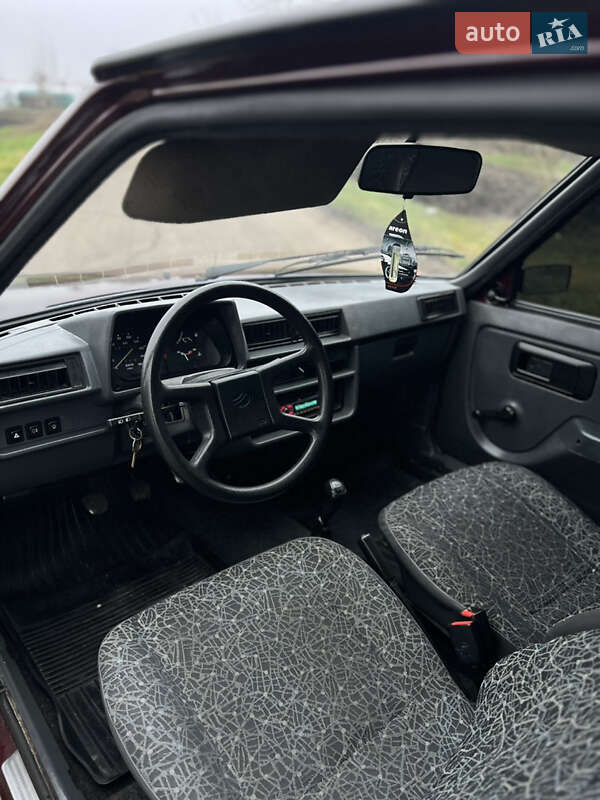 Хэтчбек ЗАЗ 1102 Таврия-Нова 2006 в Запорожье фото 12 Хэтчбек ЗАЗ 1102 Таврия-Нова 2006 в Запорожье