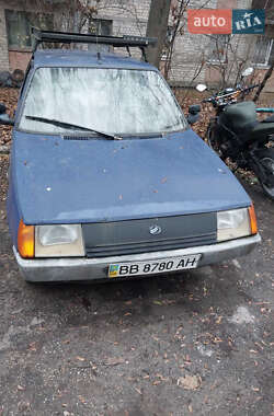 Хэтчбек ЗАЗ 1102 Таврия-Нова 2003 в Харькове