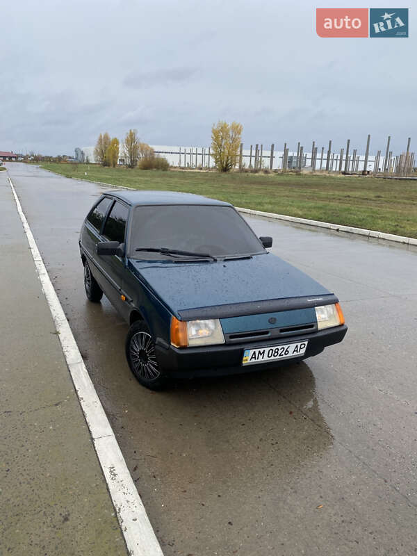 Хетчбек ЗАЗ 1102 Таврія-Нова 2001 в Коростені