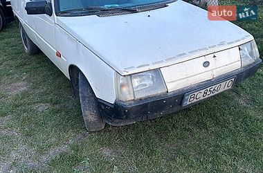 Хэтчбек ЗАЗ 1102 Таврия-Нова 2003 в Сокале