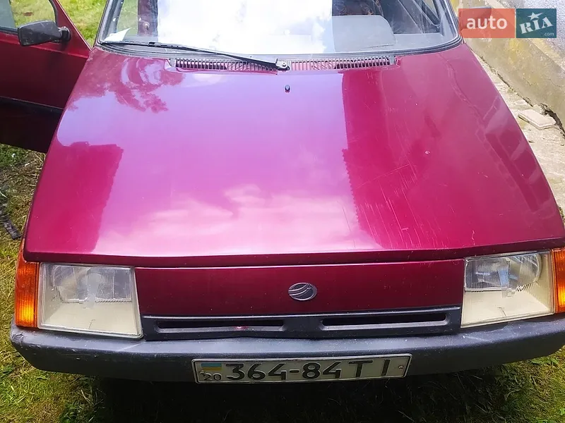 ЗАЗ 1102 Таврія-Нова