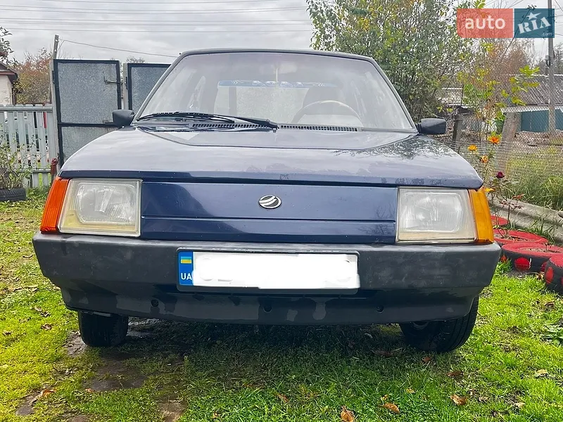 ЗАЗ 1102 Таврія-Нова