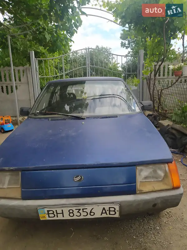 ЗАЗ 1102 Таврія