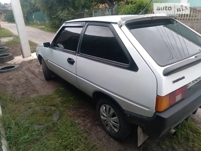 ЗАЗ 1102 Таврія