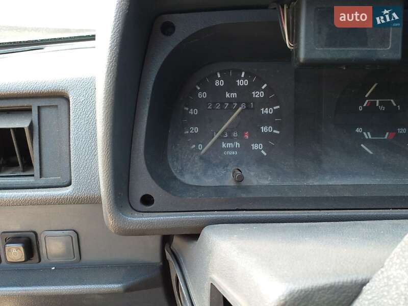 Хэтчбек ЗАЗ 1102 Таврия 2004 в Запорожье