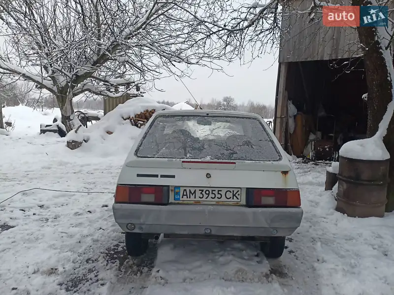 ЗАЗ 1102 Таврія 2003