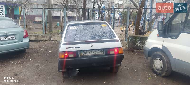 Хэтчбек ЗАЗ 1102 Таврия 2003 в Запорожье