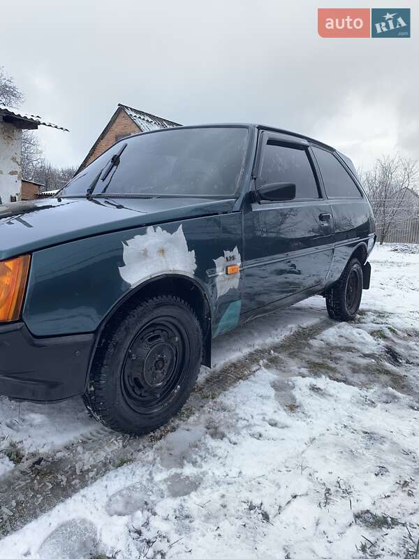 Хетчбек ЗАЗ 1102 Таврія 2004 в Лубнах