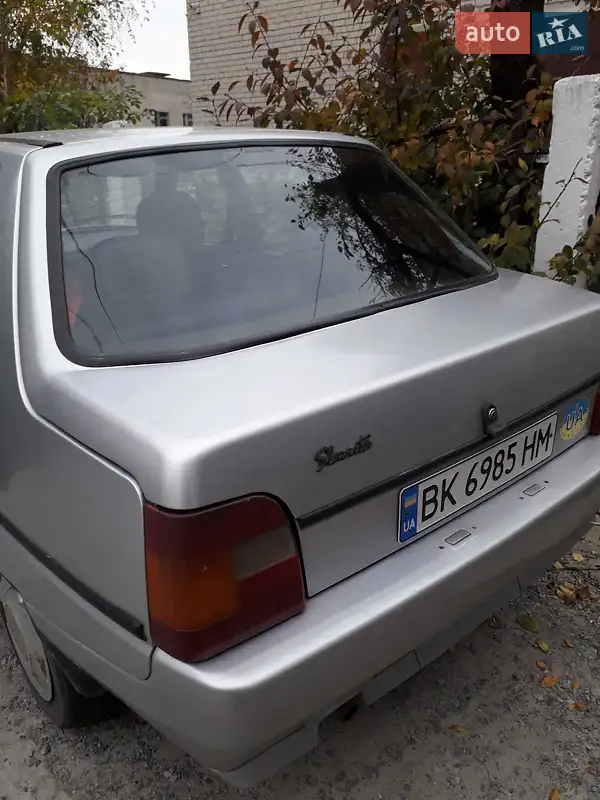 ЗАЗ 1102 Таврія