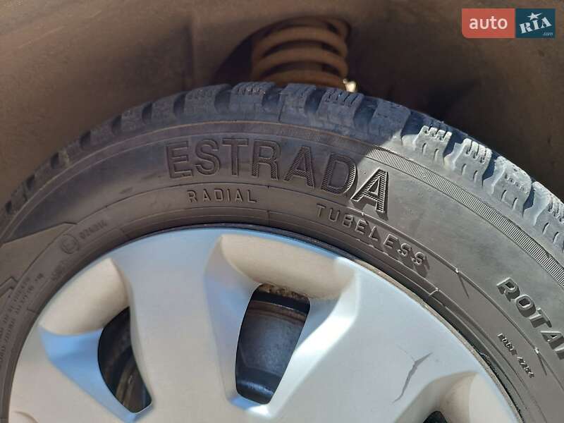 Хэтчбек ЗАЗ 1102 Таврия 1999 в Кривом Роге