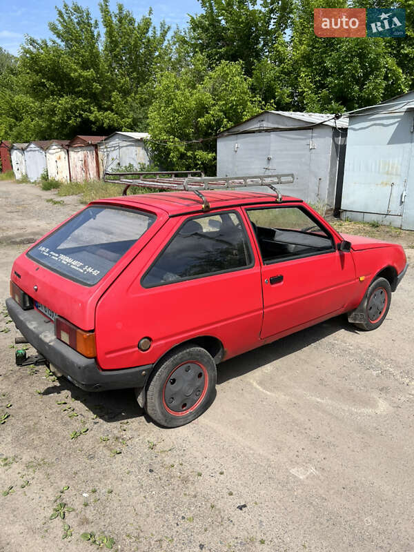 Хетчбек ЗАЗ 1102 Таврія 1998 в Кременчуці